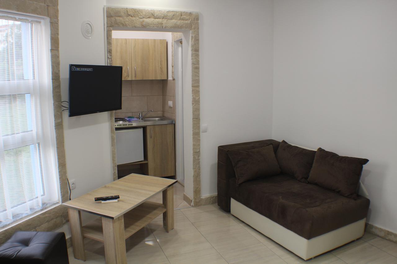 Gjinaj Apartments Ulcinj Luaran gambar